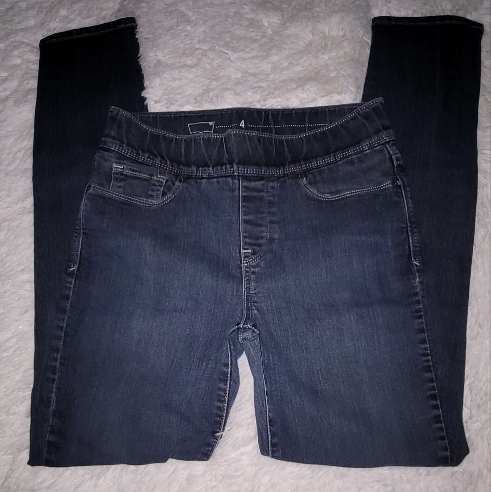 Levi's Sz 4 Stretch High Waist Pull Ons W 27 R 9.5 L 27